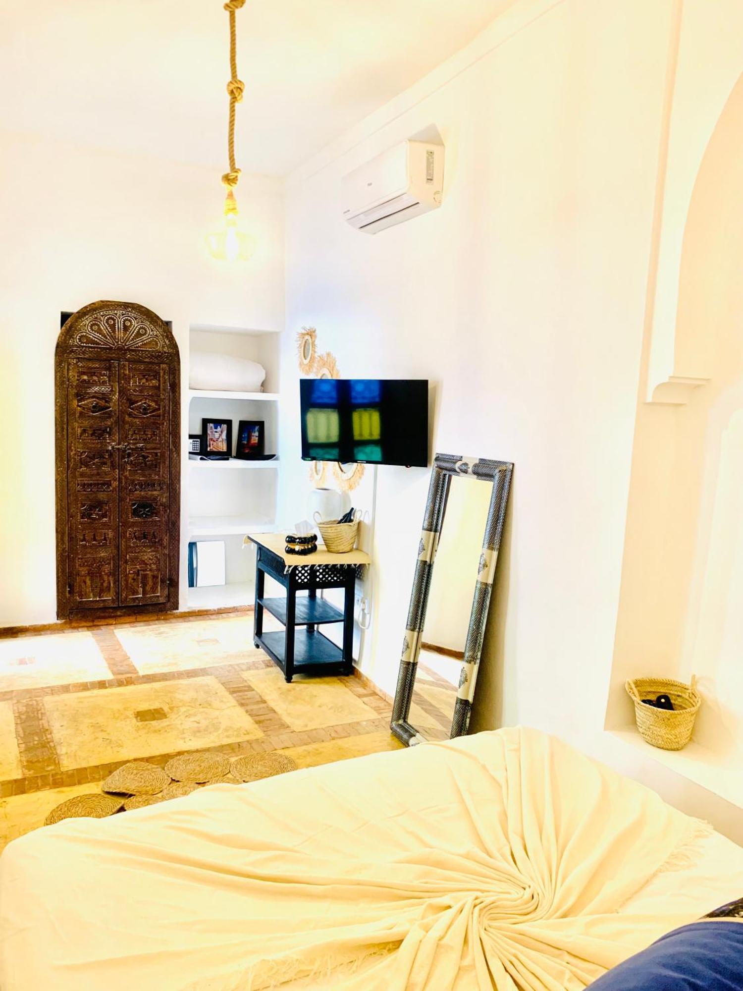Riad Darna 4 Chambres Avec Piscine Et Petit Dejeuner Marrakesh Exterior foto